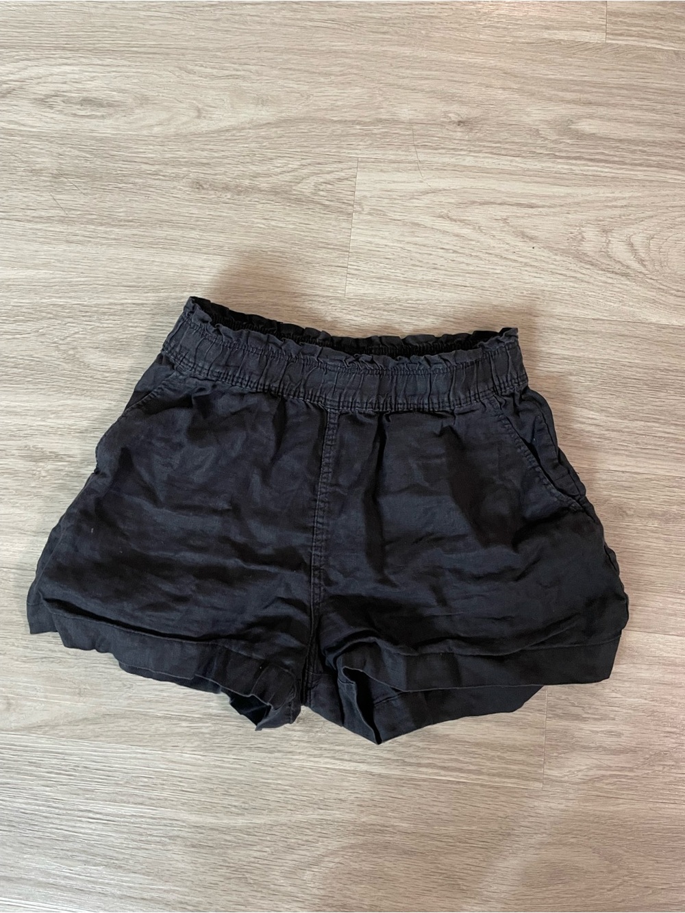 H&M Black Linen High-Waist Elastic Waistband Shorts